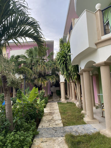 Exterior & Views 2, Bahia Azul Beach & Pool Apartment, San Rafael del Yuma