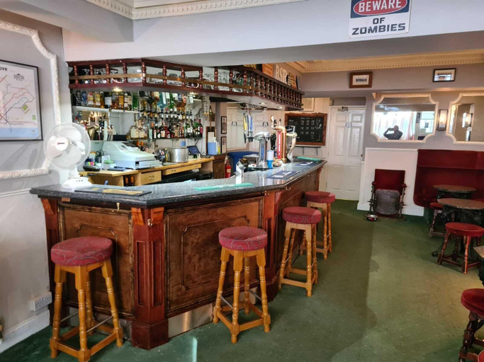 Food & Drinks 4, Bow Street Runner, Brighton and Hove