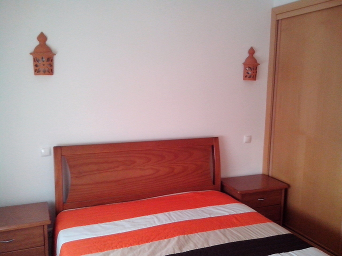 Bedroom 3, Charming 2-bed Apartment in Olhos de Agua, Albufeira