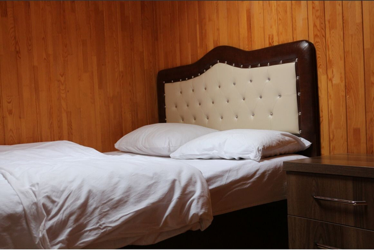 Bedroom 3, Zeren Pansiyon, Çaykara