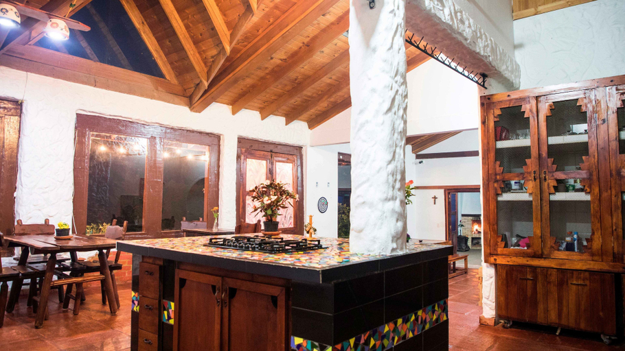 Food & Drinks 4, Casa Pernia, La Calera