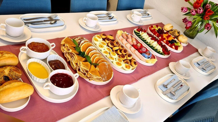 Food & Drinks 4, Cinema Plaza, Baku