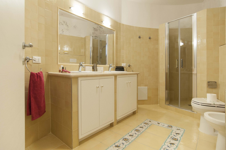 Bathroom 4, Casa Vacanza Limonaia Loft, Latina
