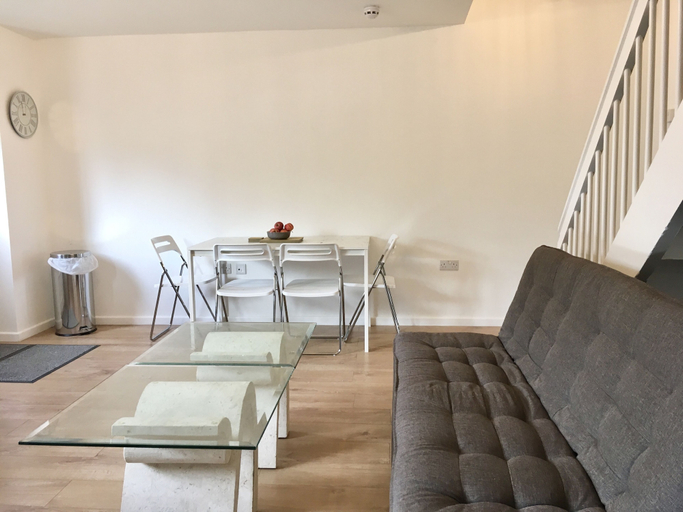 Others 4, Grace Apartments - Living Stone 1, Kent