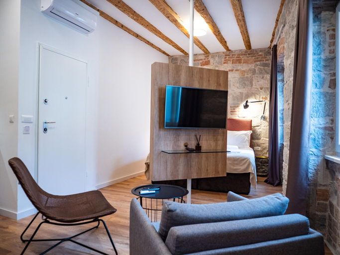 Others 4, Emarconi history&luxury in Split center, Split