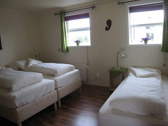 Bedroom 3, Dilksnes Guesthouse, Sveitarfélagið Hornafjörður