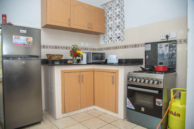 Others 5, Charming 3 Bedroom House in Diani Beach, Msambweni