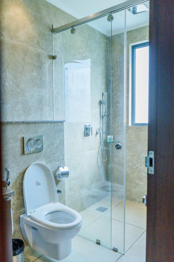 Bathroom 4, juSTa Palampur Resort & Convention Centre, Kangra