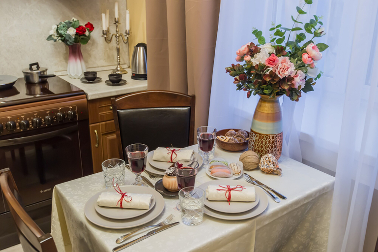 Food & Drinks, GM Apartment Kudrinskaya 1, Northern