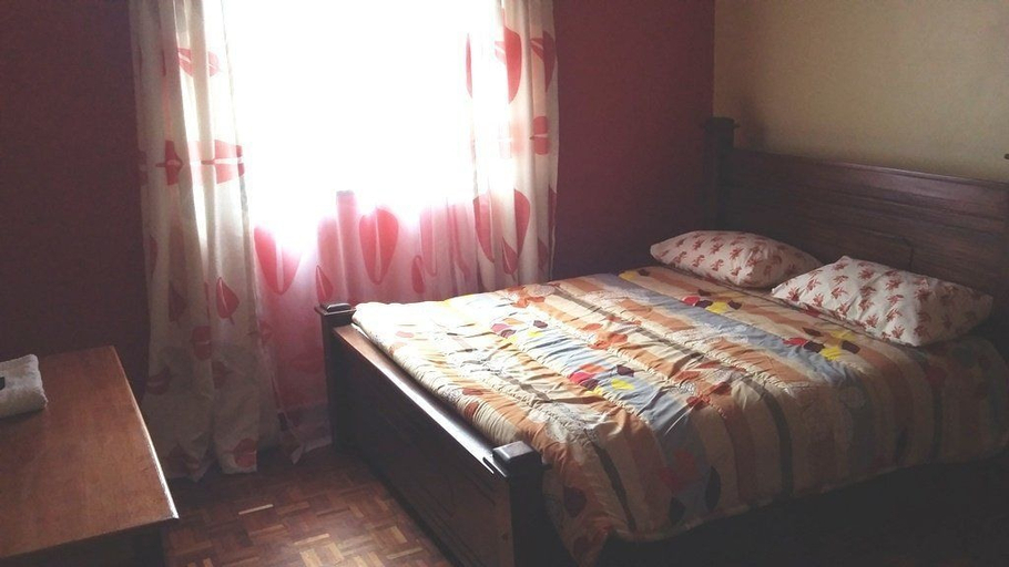 Bedroom 3, Karen Bomas Inn, Langata