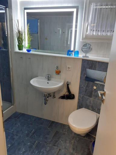 Bathroom 3, Haus Kathrin, Oder-Spree