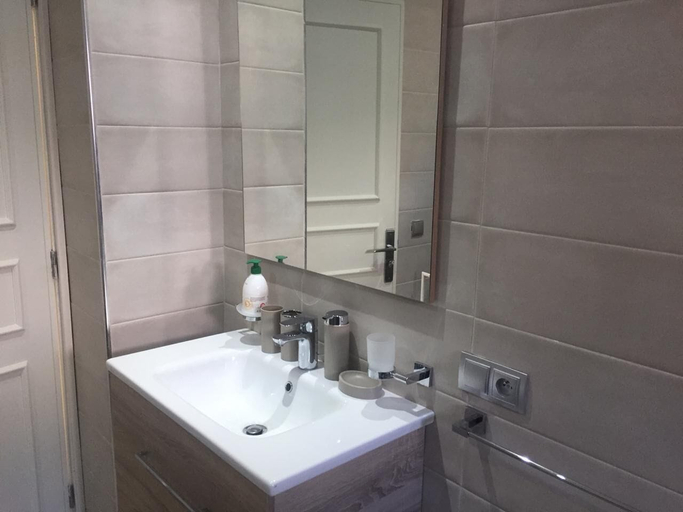 Bathroom, App ABD, Tétouan