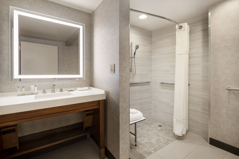 Bathroom 5, Fullerton Marriott at California State University, Orange