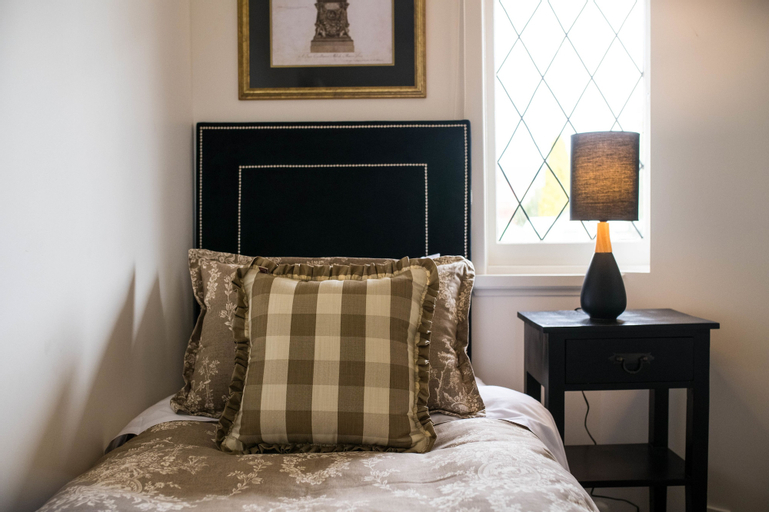 Bedroom 14