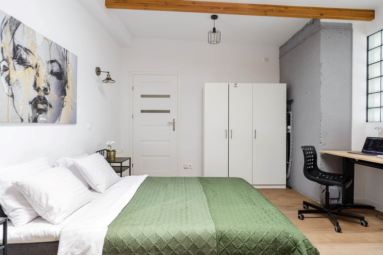 Bedroom 3, Lumina stylish apartments in the center, Warsaw