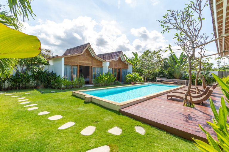 Villa Nahema: 4BR Villa in Seminyak Next to the Beach, Badung