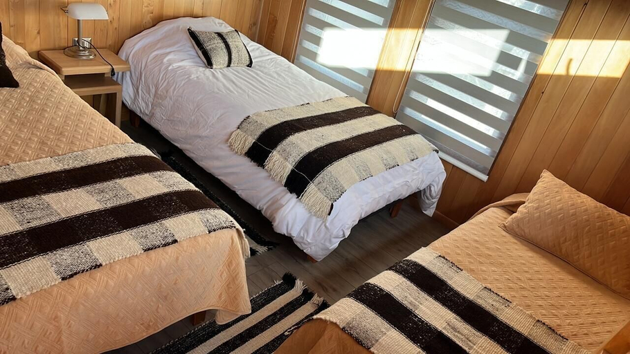 Bedroom 2, Arca Hotel Boutique Achao Chiloe Chile, Chiloé
