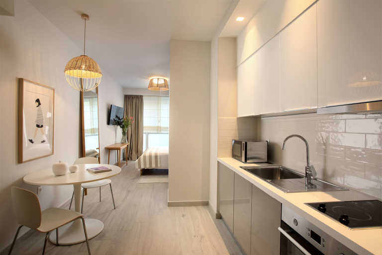 Others 4, Joy Luxury Central Apartment, Attica