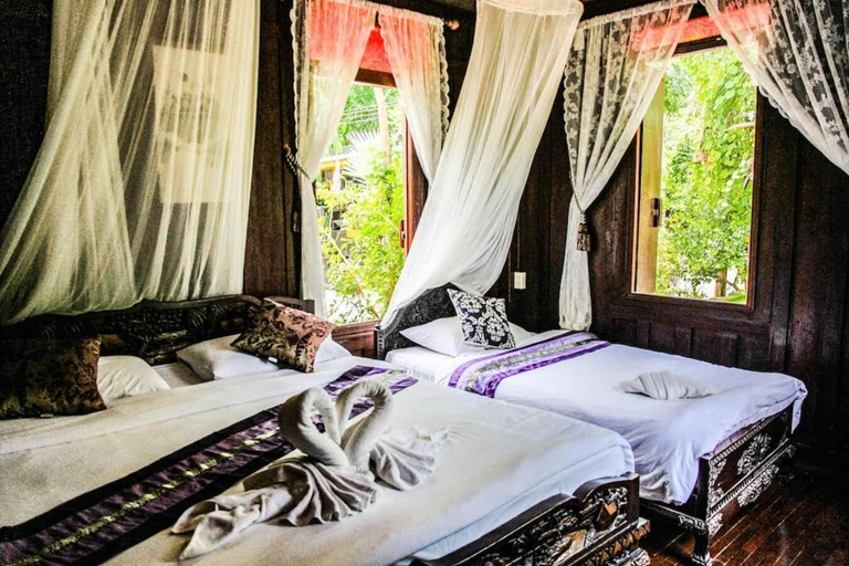 Bedroom 4, The Antique Riverside, Ban Pong