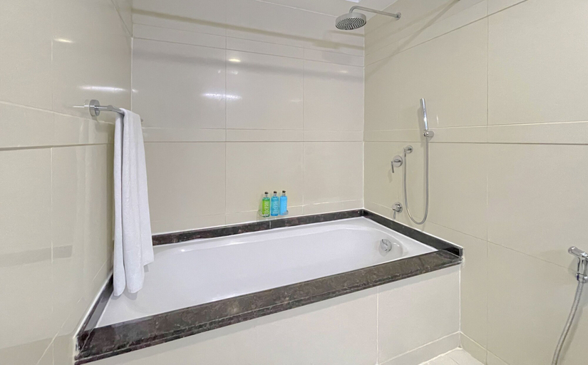 Bathroom 2, 3B- 23 Marina- 2306, Dubai