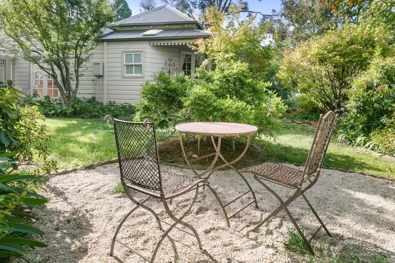Others 5, Lynton Cottage, Blue Mountains