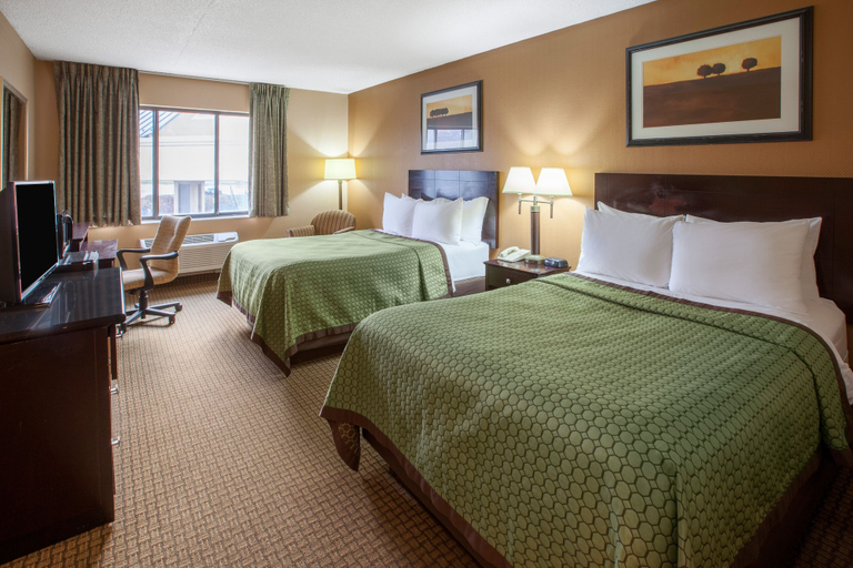 Bedroom 2, Quality Inn & Suites Richfield, Summit