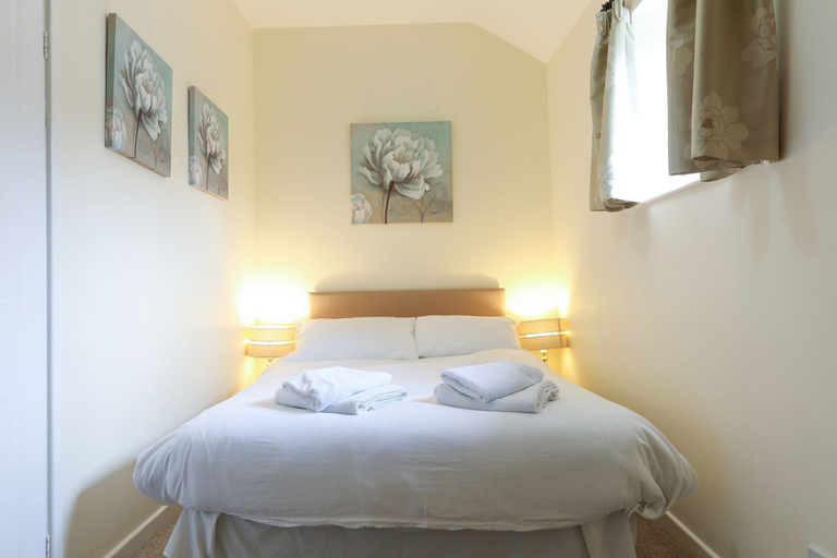 Bedroom 2, Foxholes Farm, Sheffield