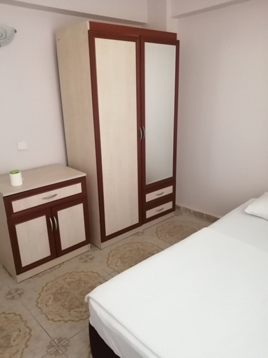 Bedroom 3, Akasya Apart Otel Didim Altinkum, Didim