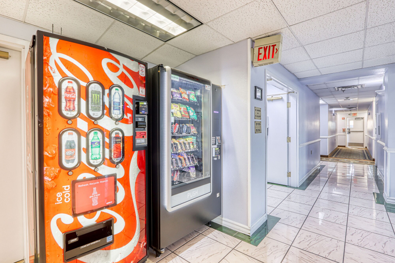 Food & Drinks 5, Americas Hotel El Paso Medical Center, El Paso
