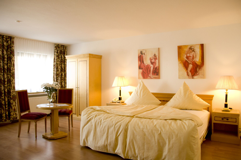 Bedroom 4, Hotel Kölner Hof Refrath, Rheinisch-Bergischer Kreis