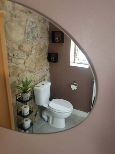 Bathroom 3, Cobbles Cottage - 2 Bedroom Stone Built Cottage, Newry, Mourne and Down