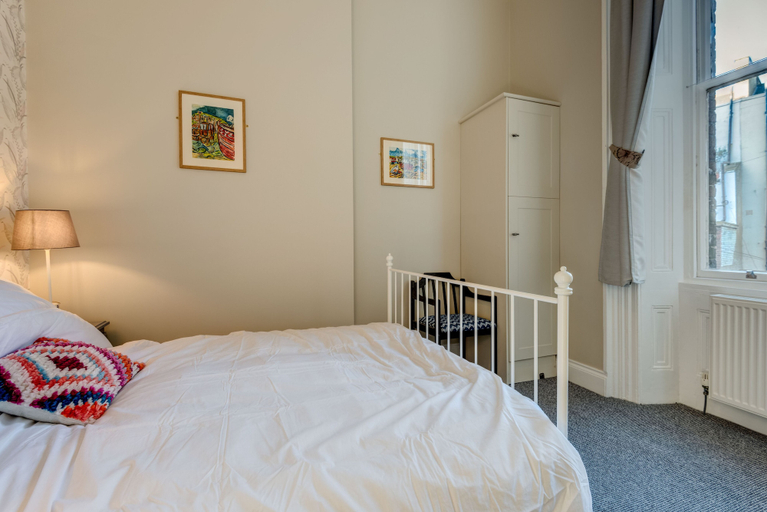 Bedroom 2, Beach Comber, East Sussex