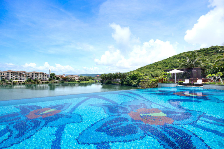 Sport & Beauty 2, Holiday Inn & Suites SANYA YALONG BAY, Sanya