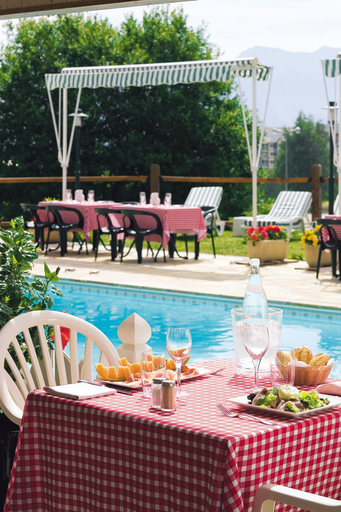 Food & Drinks 3, Hôtel Restaurant SPA Les Soldanelles, Savoie