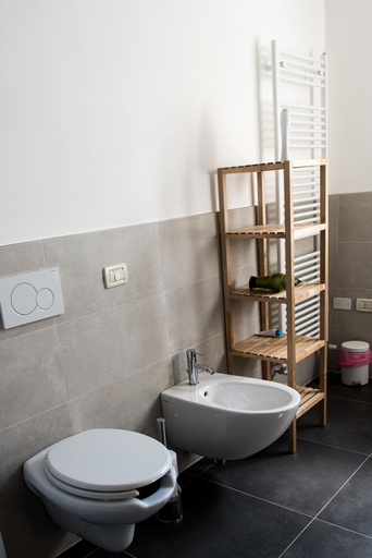 Bathroom 3, Ca' Garibaldi Rooms, Vicenza