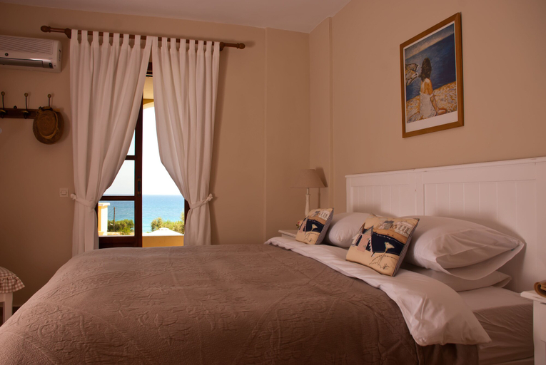 Bedroom 2, Amboula Beach Apartments, Ionian Islands