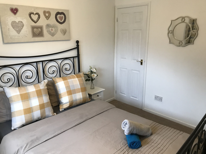Bedroom 2, Swale Corner, Northamptonshire