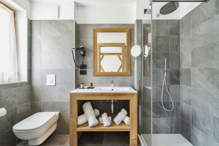 Bathroom 4, Camina Suite & Spa, Belluno