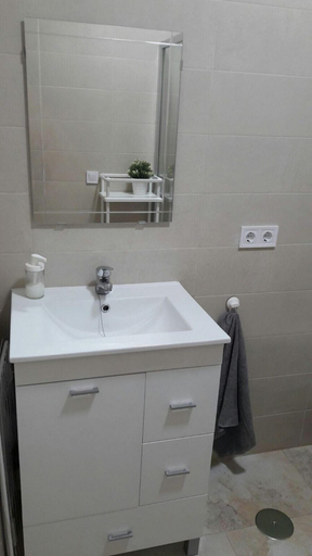 Bathroom 3, Perla V | 5 Pax | First Line | 2254-AW, Málaga