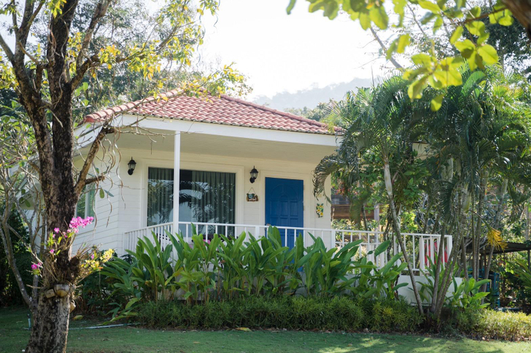 Exterior & Views 1, Keawanongburi Resort, Wang Num Khiaw