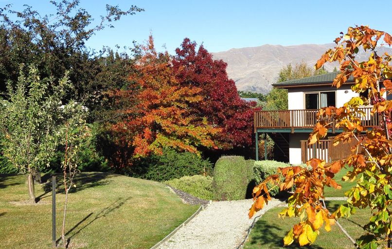 Others 5, Black Peak View, Queenstown-Lakes