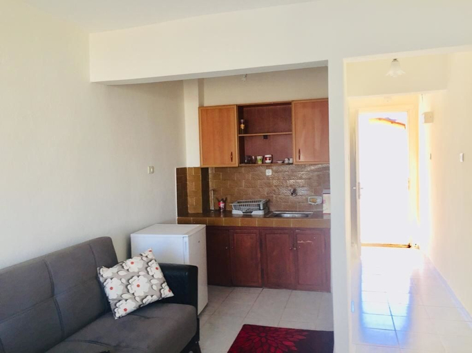 Others 5, Bir Apart, Burhaniye