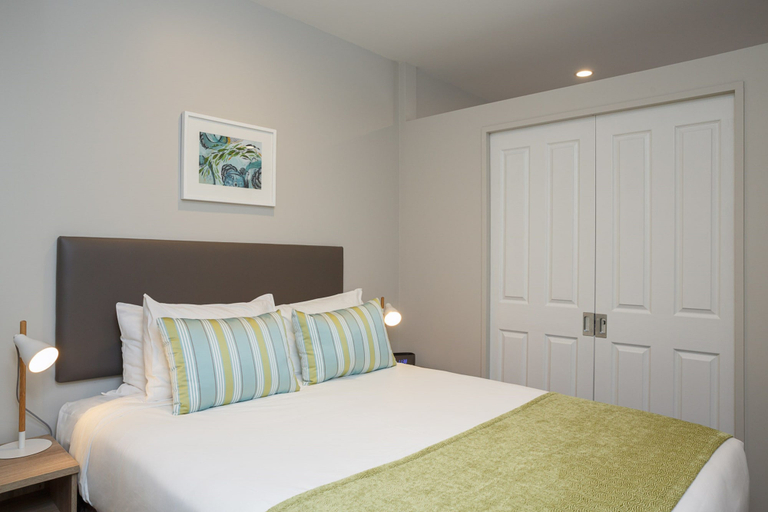 Bedroom 5, Quest Atrium Serviced Apartments, Wellington