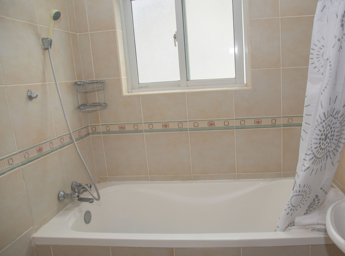 Bathroom 3, Charming 3 Bedroom House in Diani Beach, Msambweni