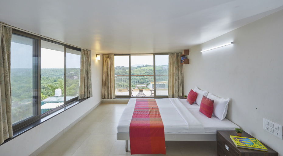 Bedroom 3, Grape County Resort, Nashik