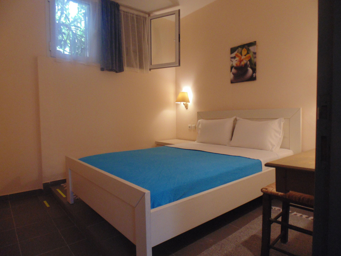 Bedroom 5, Heliotopos Apartments, Peloponnese