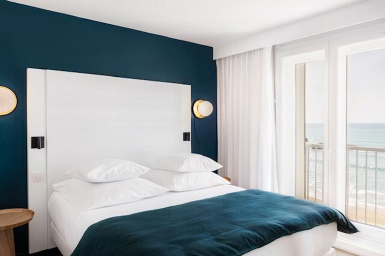 Bedroom 28