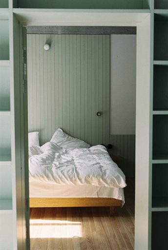 Bedroom 2, Trevarefabrikken, Vågan