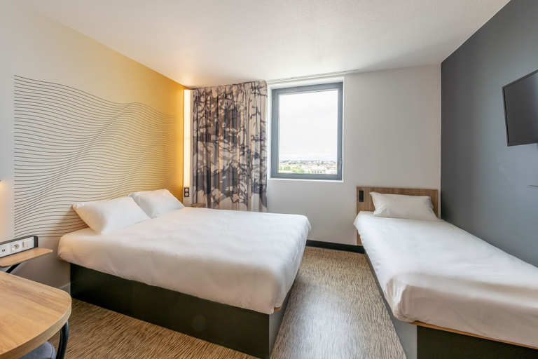 Bedroom 3, B&B HOTEL BORDEAUX Centre Gare St-Jean, Gironde