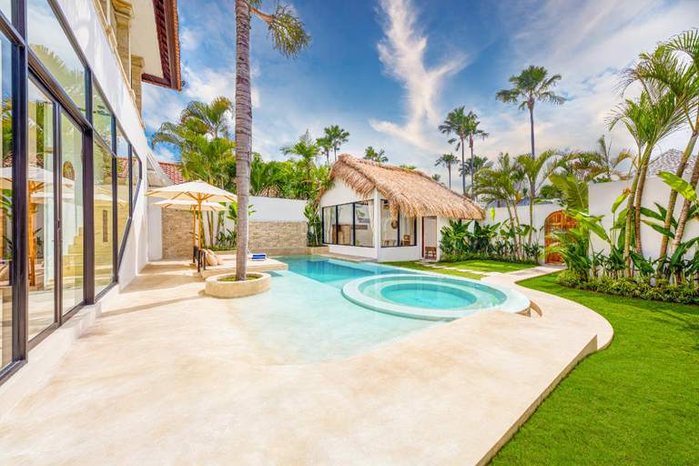 Sport & Beauty 2, Villa Dublin - Luxury 5 BDR /w Jacuzzi & Pool, Badung